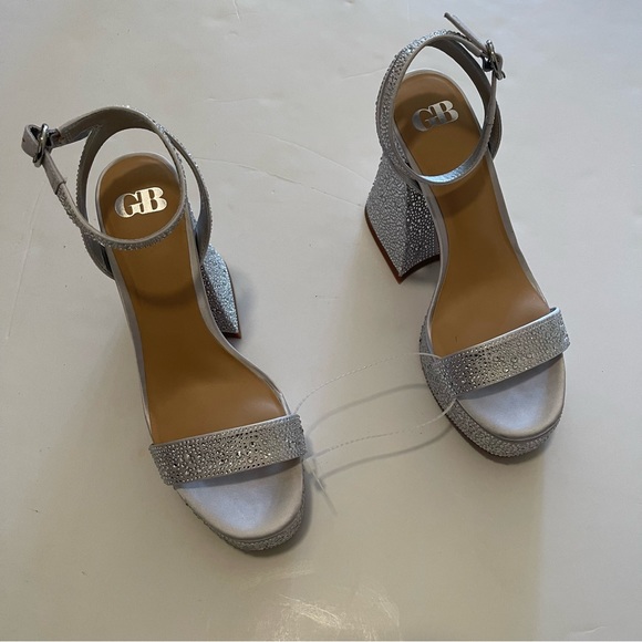 Silver Rhinestone Embellishements Buckle Closure Platform Dress Sandals - Picture 6 of 6